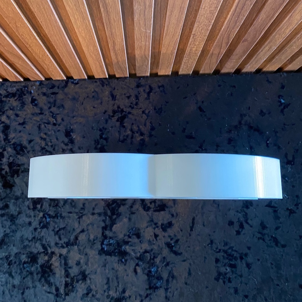 Rare X-LARGE CC White Art Decor - Picture 4 of 4